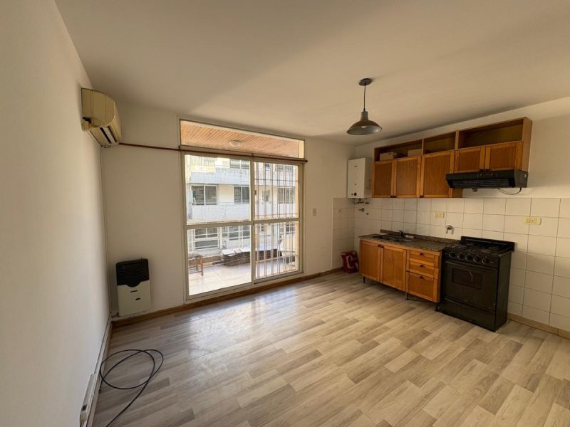 Montevideo 710