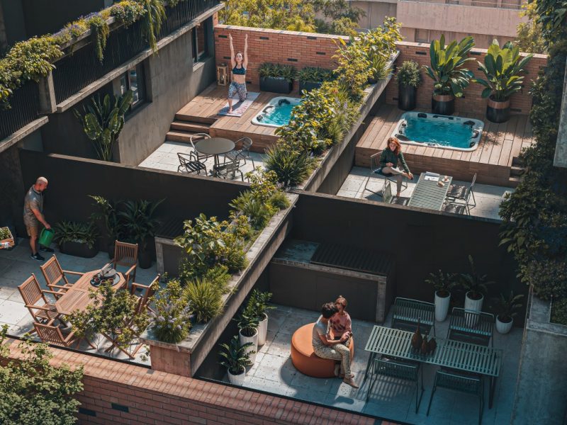 13 PATIOS